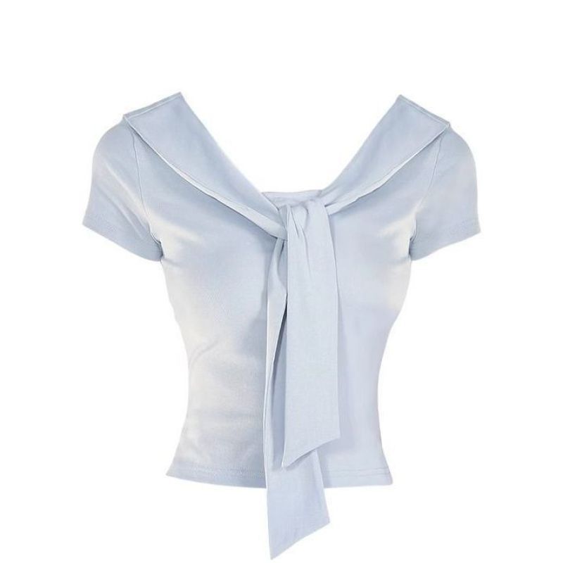 Sleek Slim-Fit Sleeveless Commuter Top